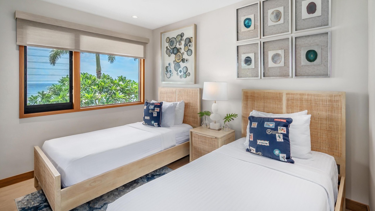 Photo of Bedroom in Poipu