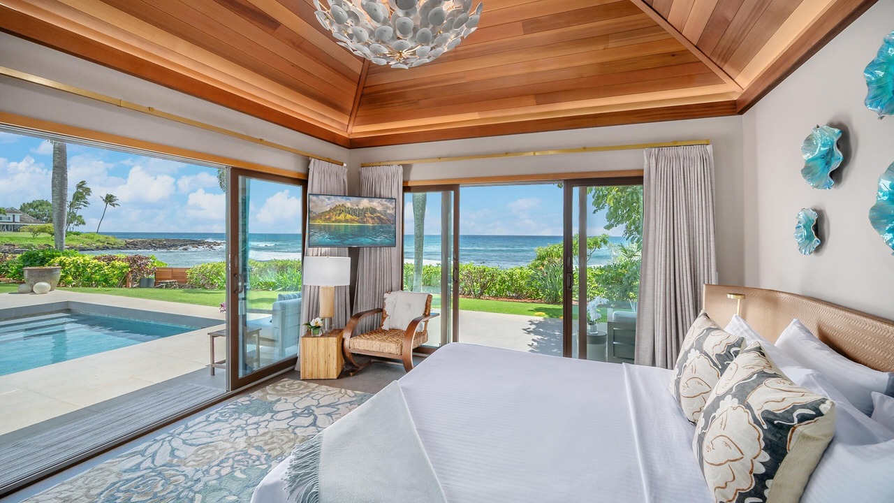 Photo of Bedroom in Poipu