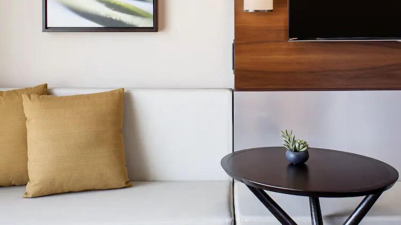 Photo of Bedroom in Waikiki
