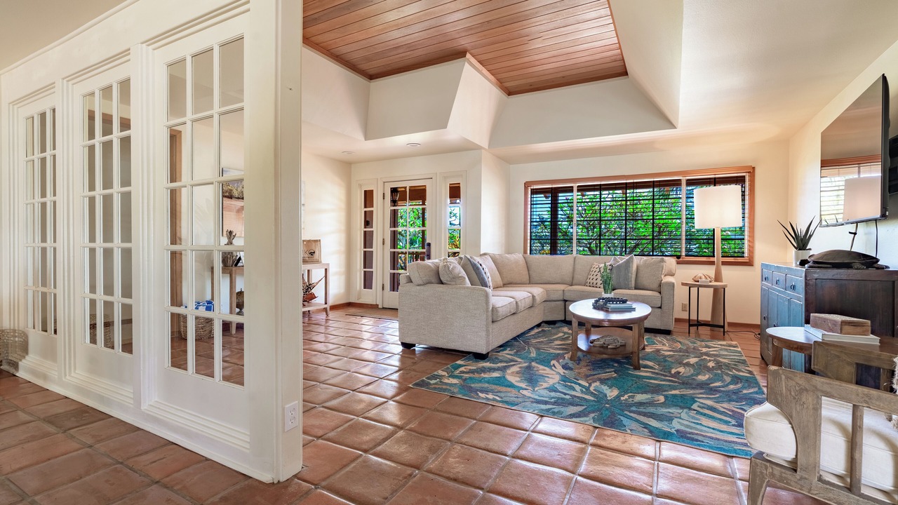 Photo of Livingroom in Bayview