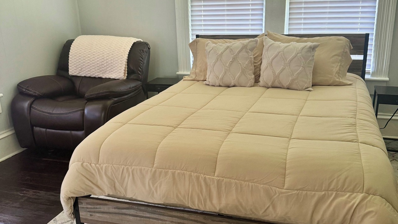 Photo of Bedroom in Waycross