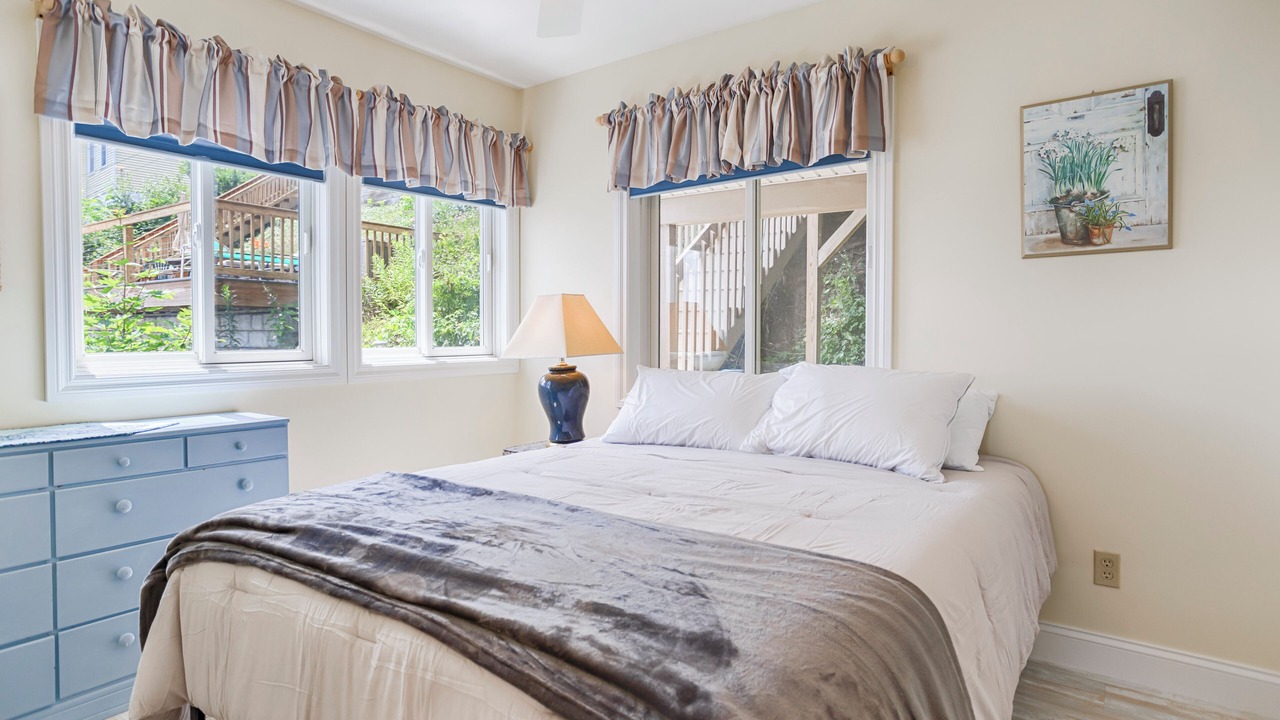 Photo of Bedroom in Town of Jerusalem