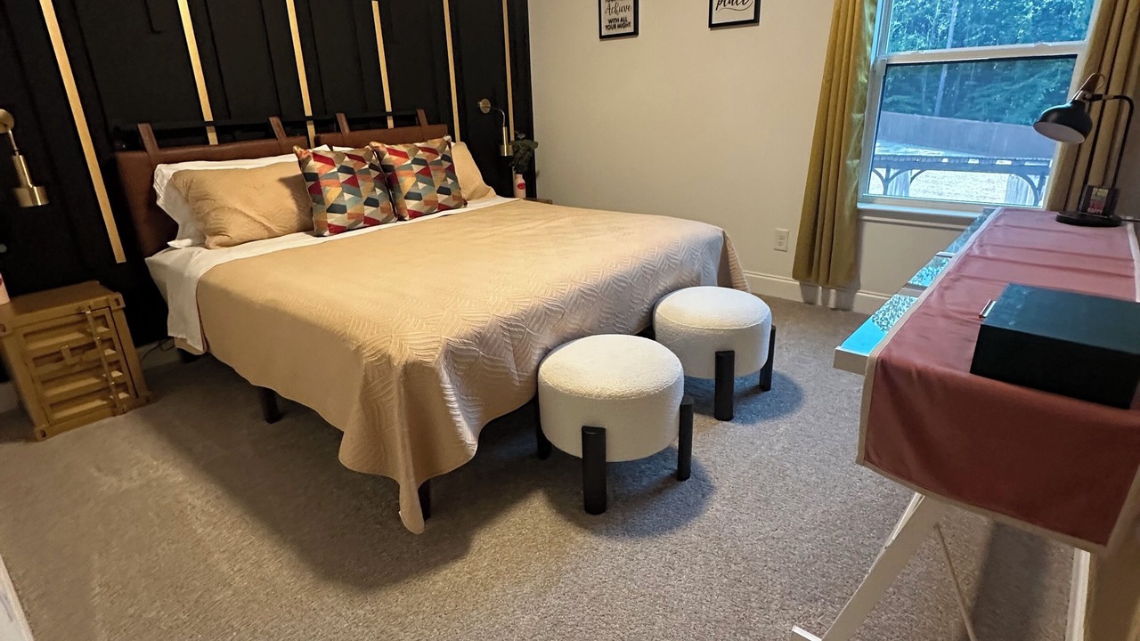 Photo of Bedroom in Lawrenceville