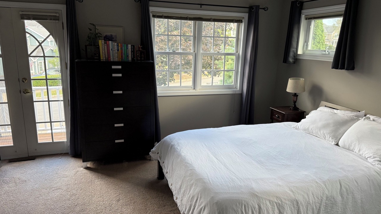 Photo of Bedroom in Saratoga Springs