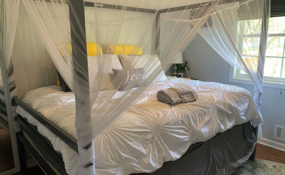 Photo of Bedroom in East Side
