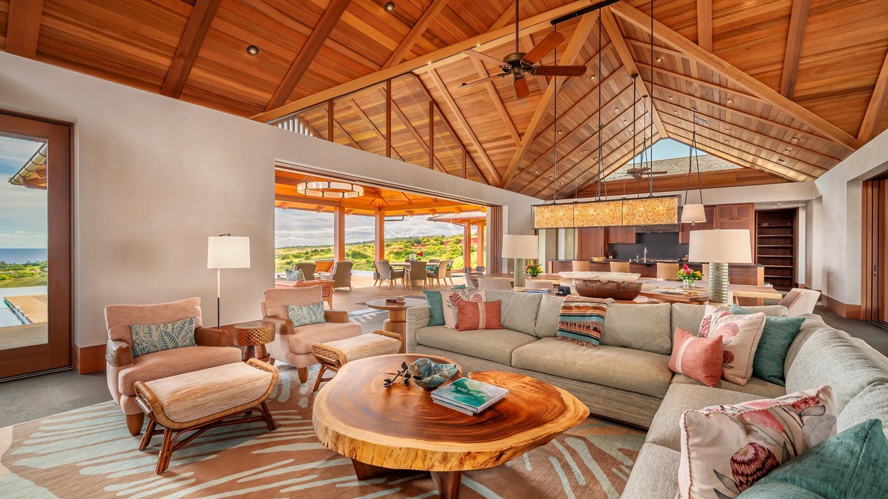 Photo of Livingroom in Poipu