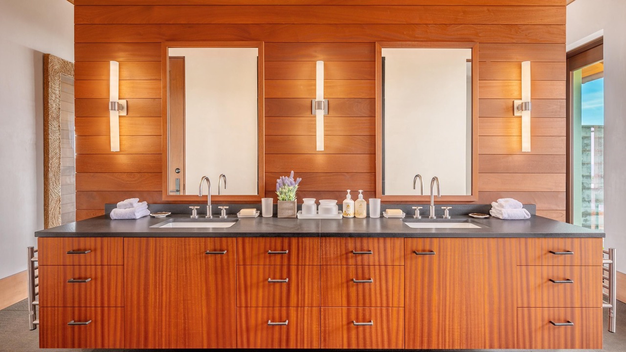 Photo of Bathroom in Poipu