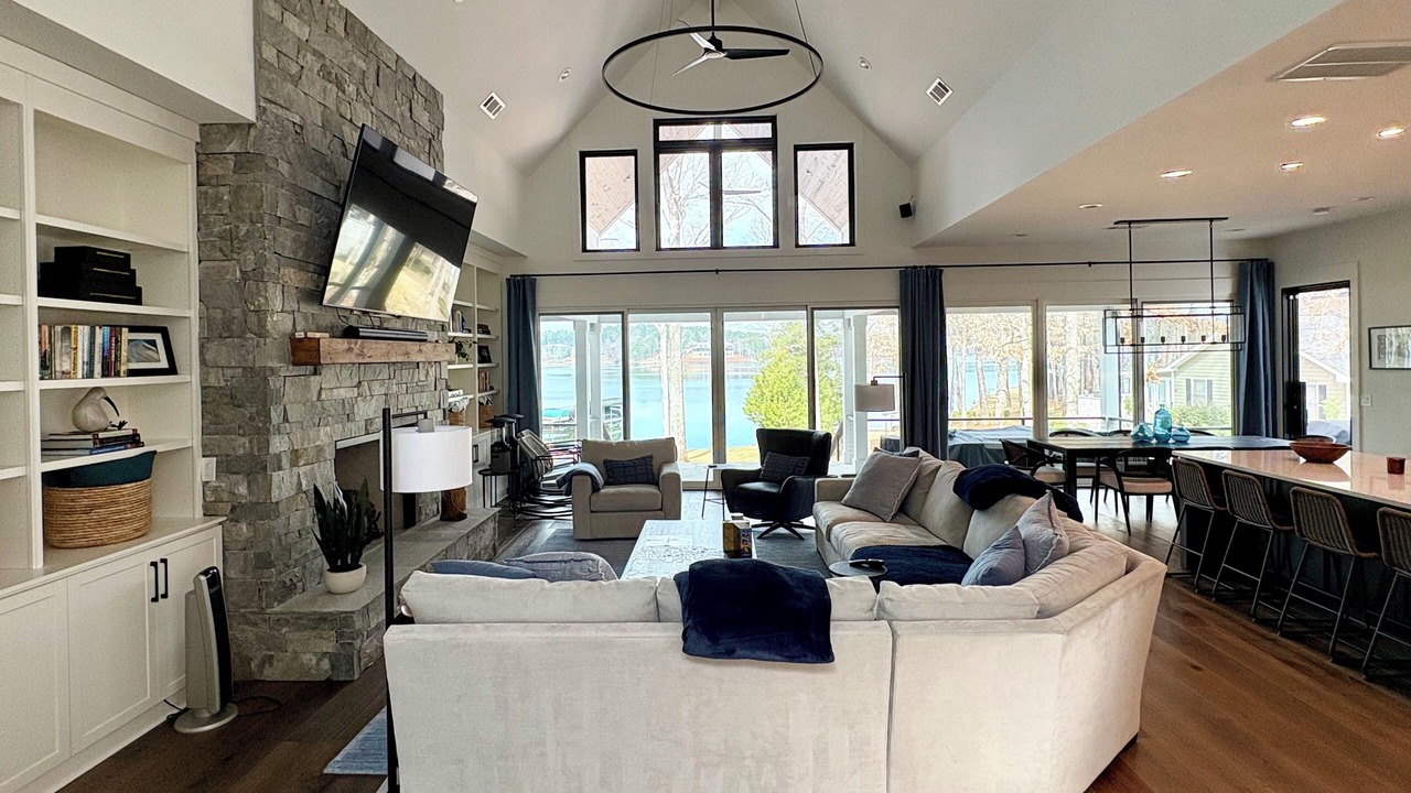 Photo of Livingroom in Eatonton