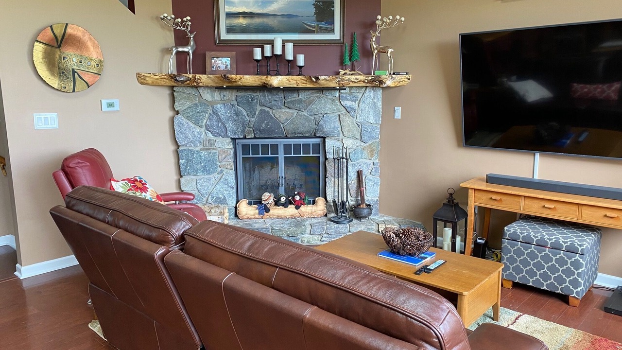 Photo of Livingroom in Lake George