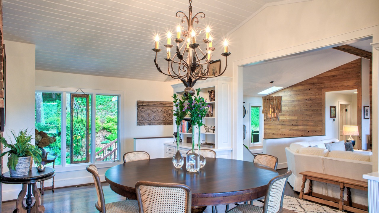 Photo of Livingroom in Asheville
