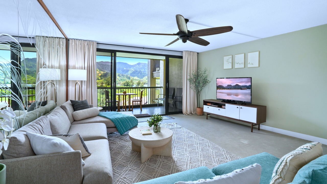 Photo of Livingroom in Princeville