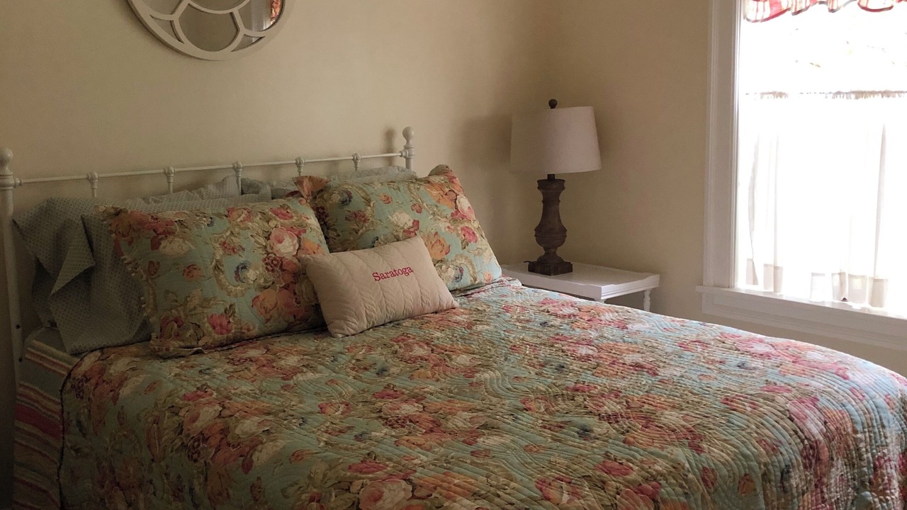 Photo of Bedroom in Saratoga Springs