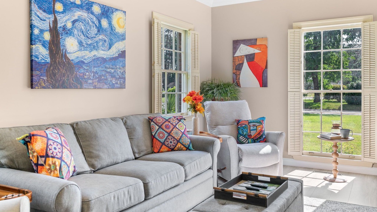 Photo of Livingroom in Waycross