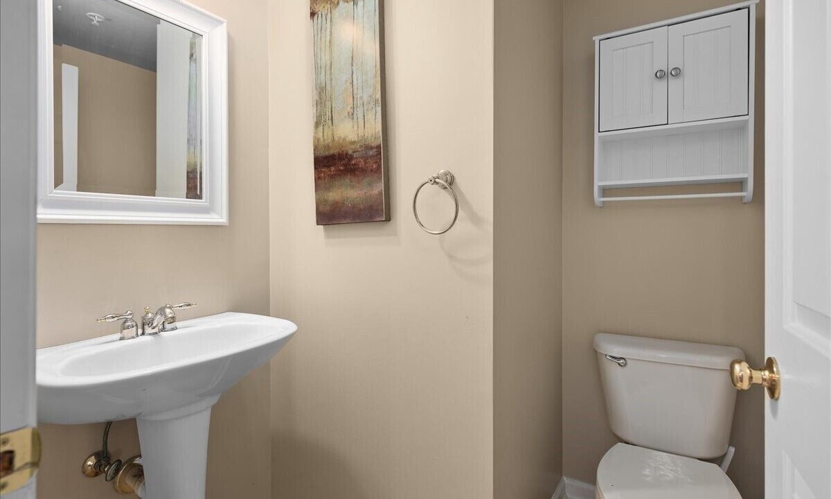 Photo of Bathroom in Sunset Island