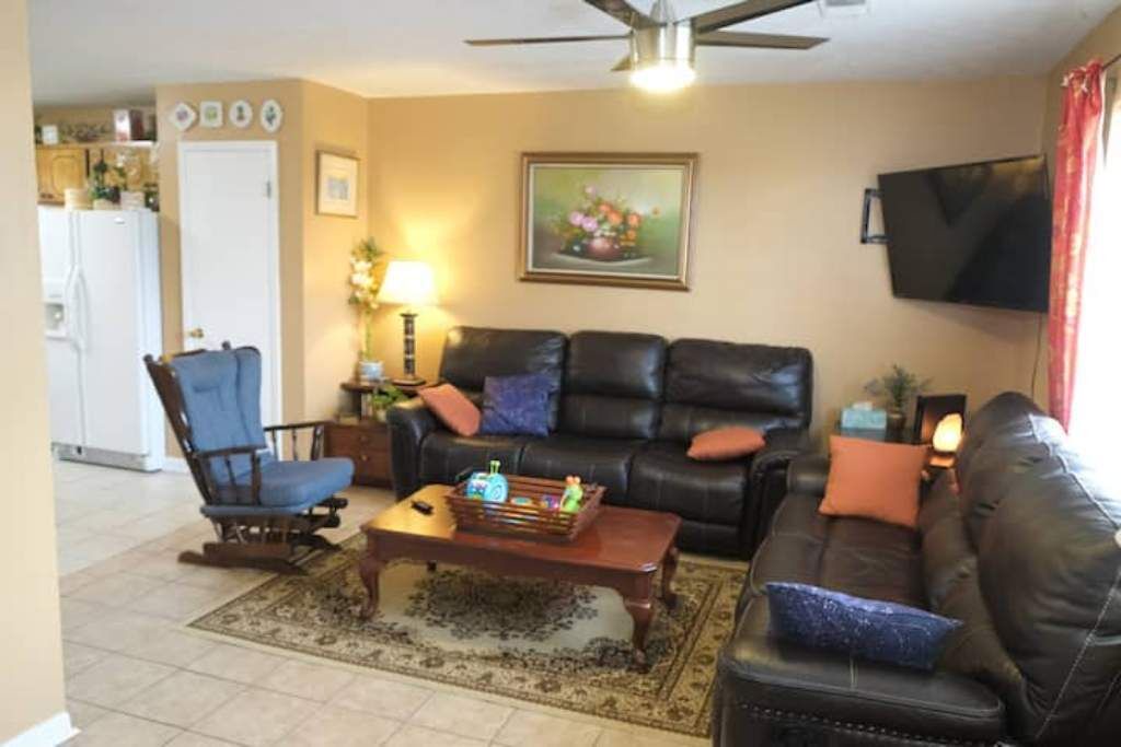 Photo of Livingroom in Griffin