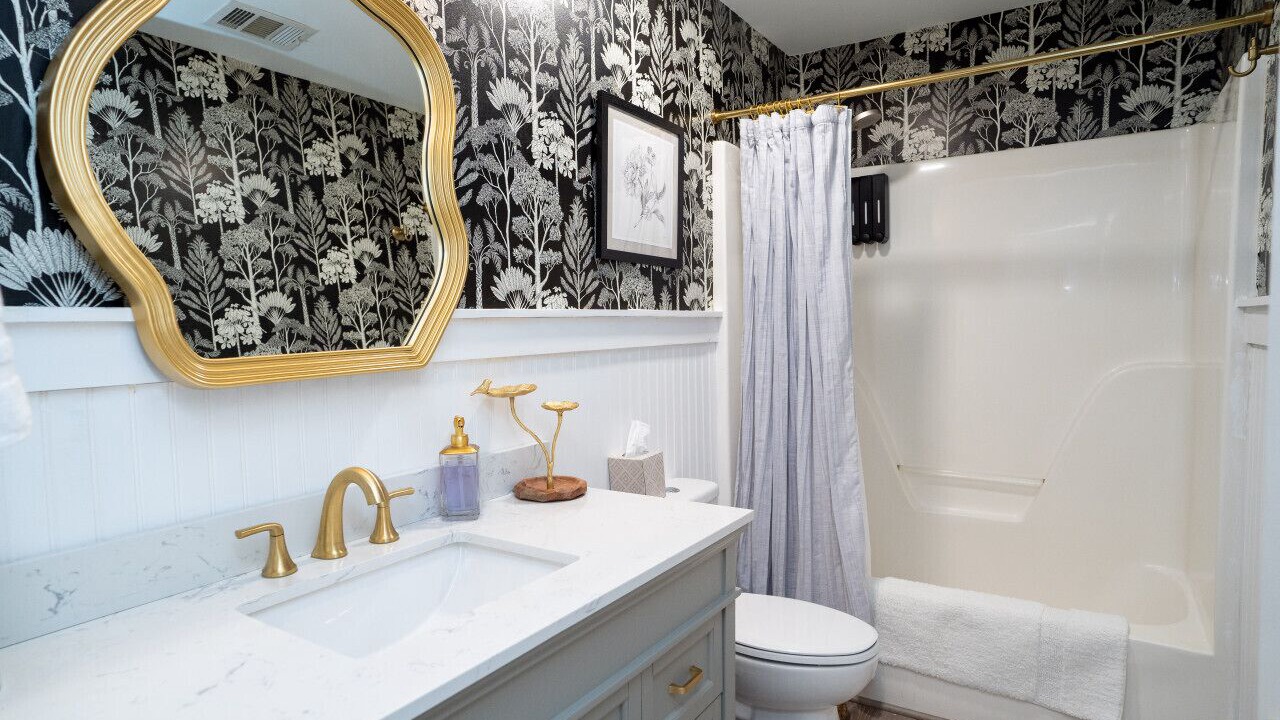 Photo of Bathroom in Eatonton