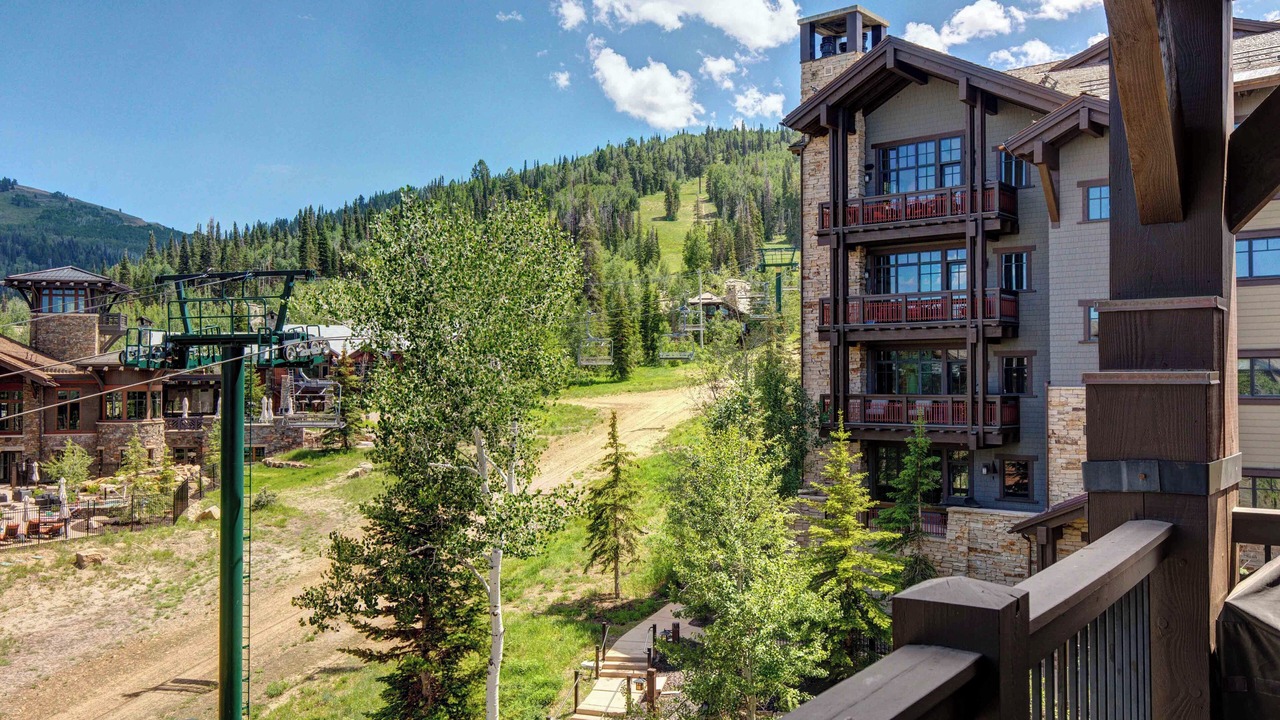 Photo of Patio Balcony in Empire Pass