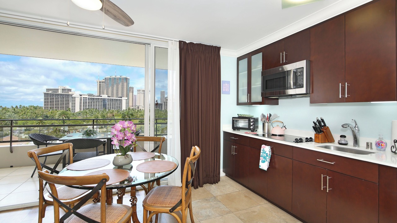 Photo of Kitchen in Waikiki