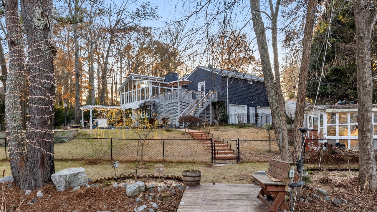 Photo of Outdoor in Lilburn