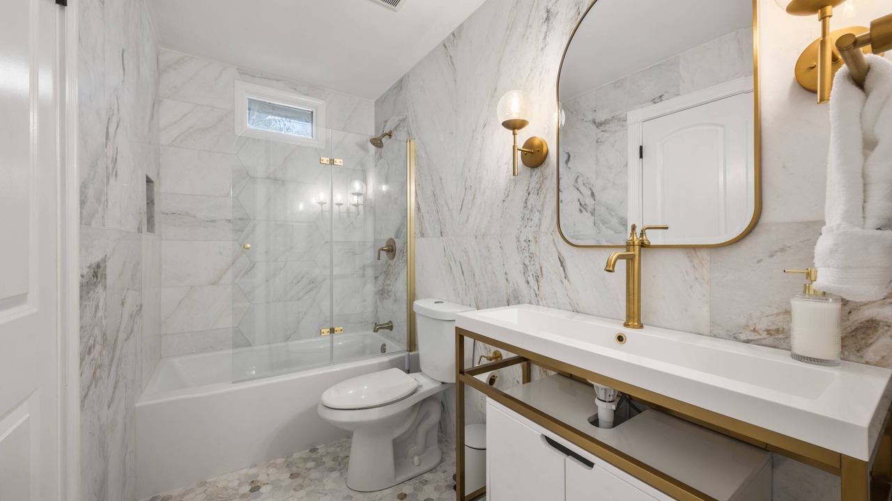 Photo of Bathroom in Lilburn