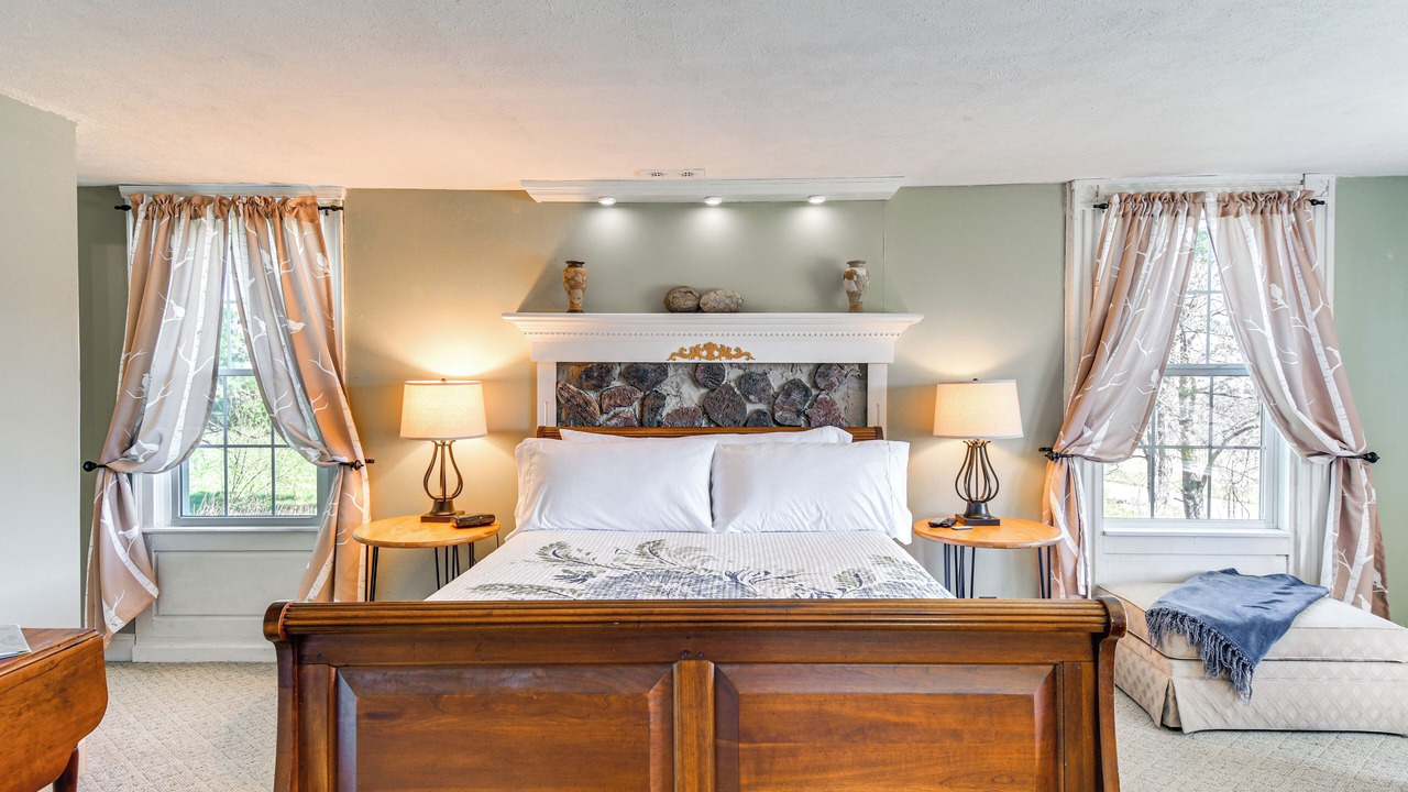 Photo of Bedroom in Conesus