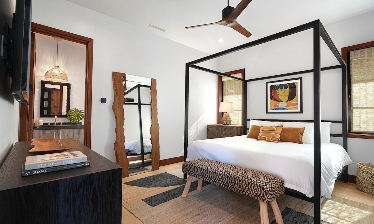 Photo of Bedroom in Poipu