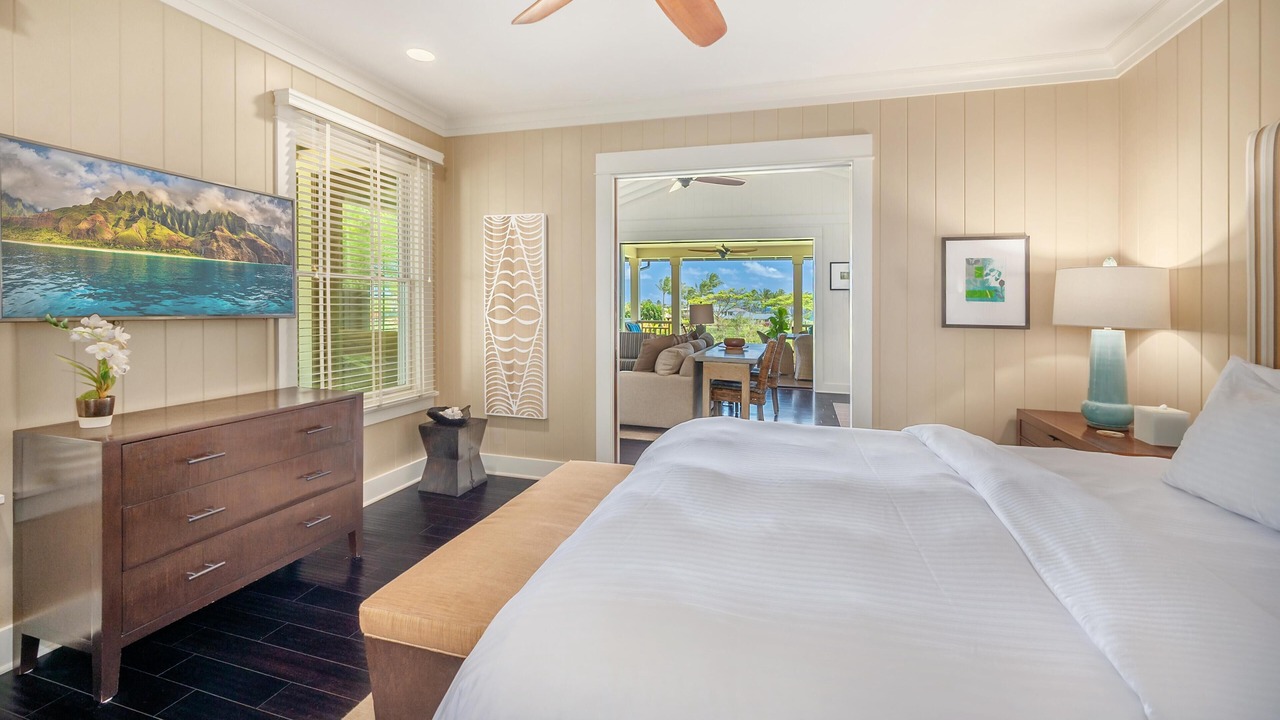 Photo of Bedroom in Poipu