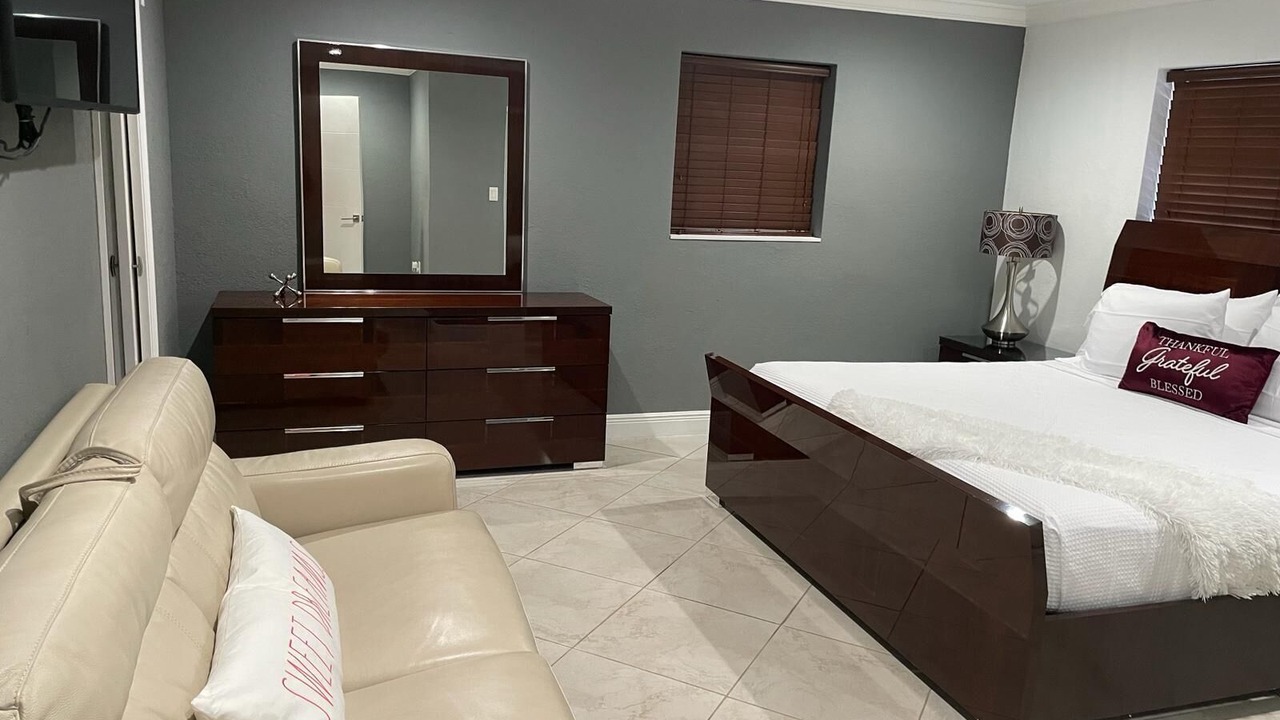 Photo of Bedroom in Greenacres