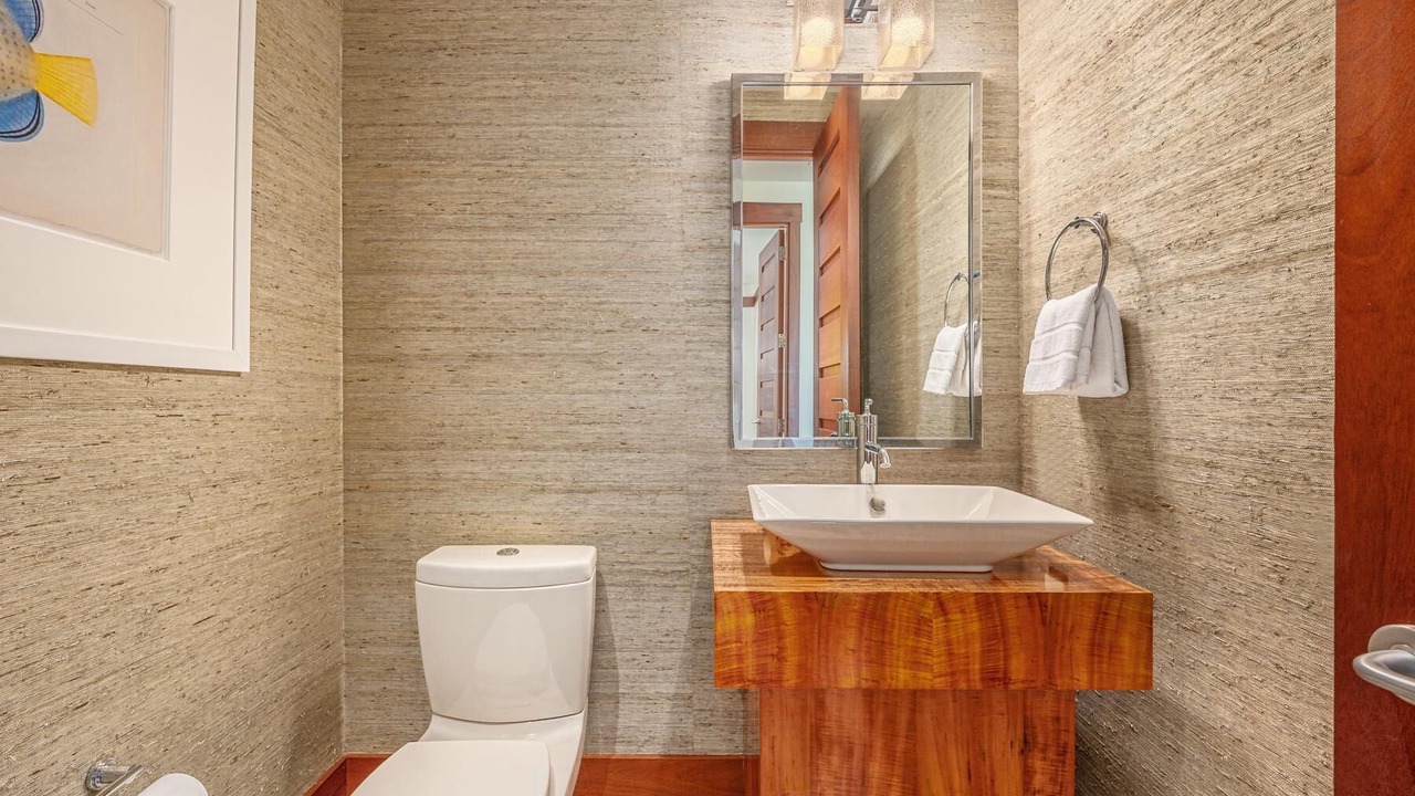 Photo of Bathroom in Poipu