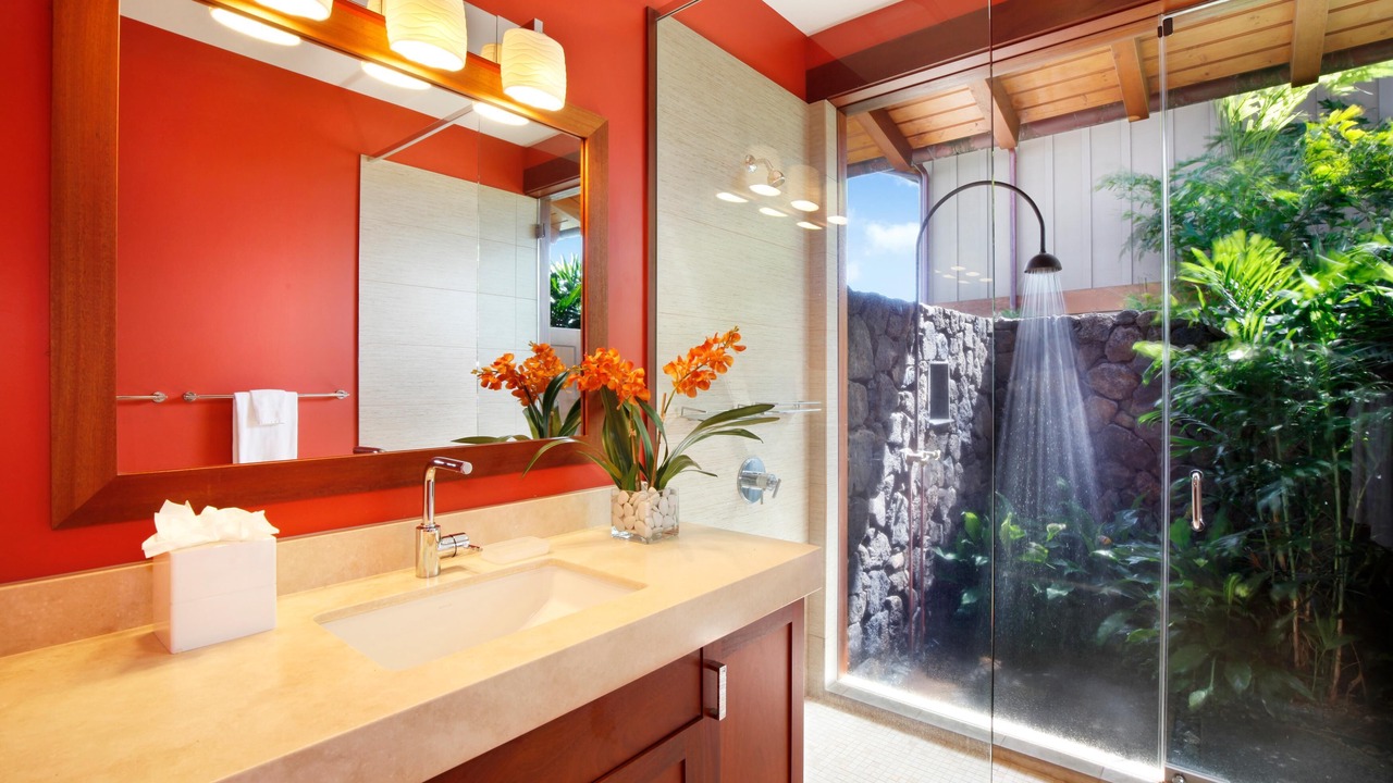 Photo of Bathroom in Poipu