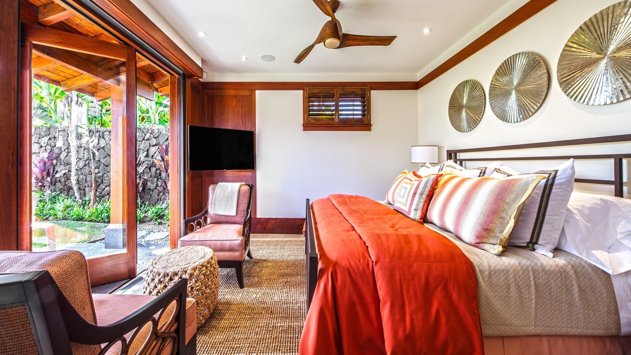 Photo of Bedroom in Poipu
