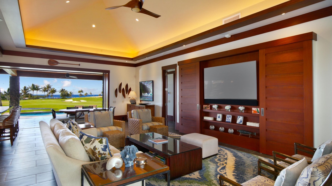 Photo of Livingroom in Poipu