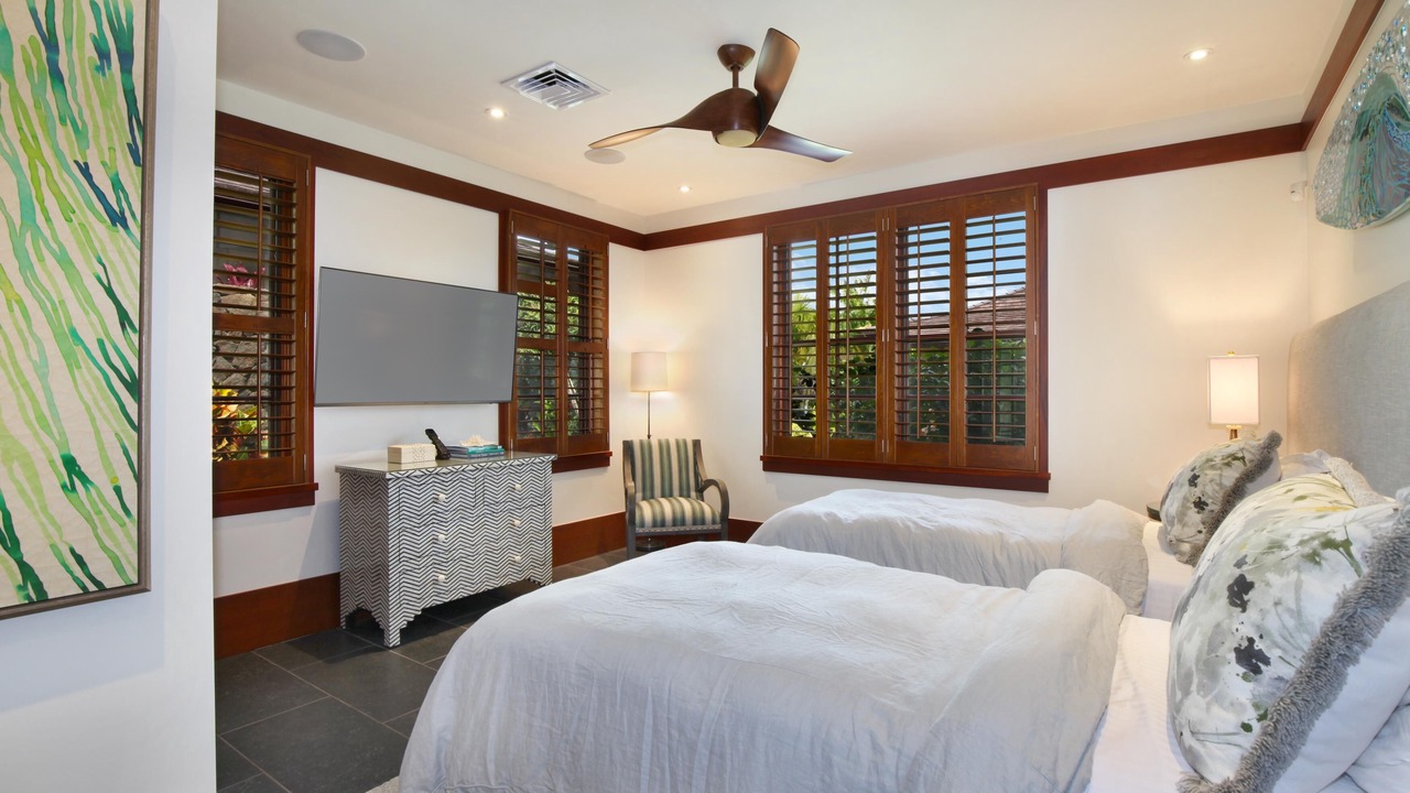 Photo of Bedroom in Poipu