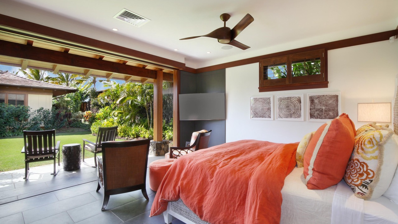 Photo of Bedroom in Poipu