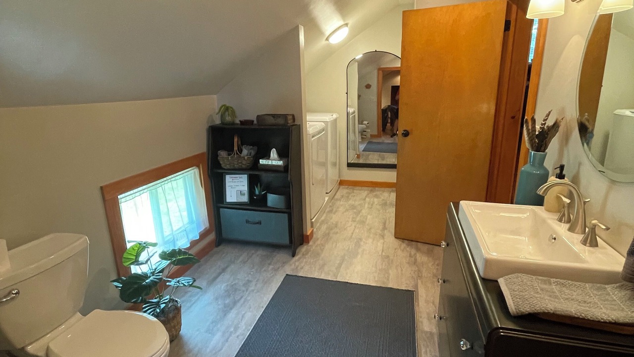 Photo of Bathroom in Town of Benson