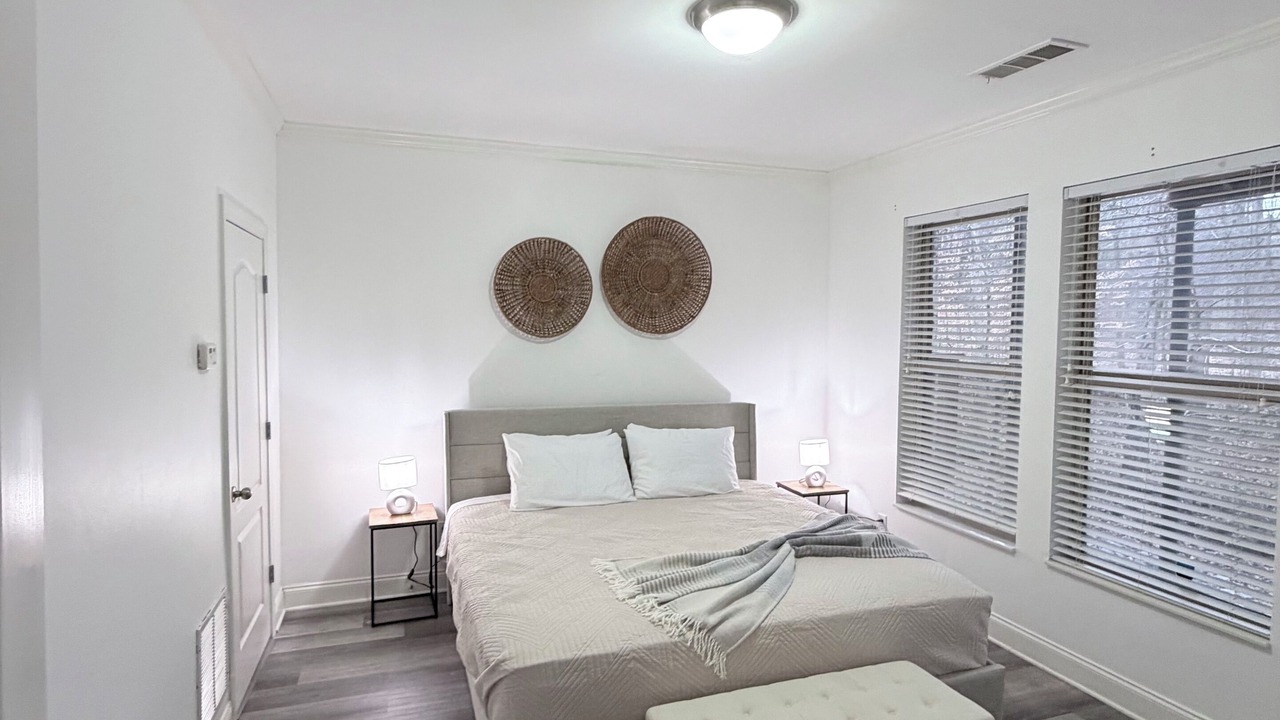 Photo of Bedroom in Lawrenceville