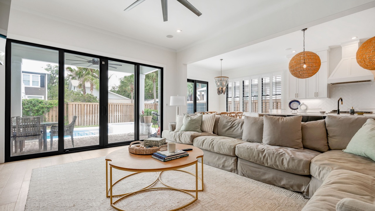 Photo of Livingroom in East Beach