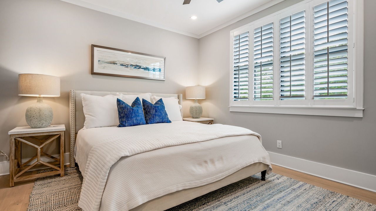 Photo of Bedroom in East Beach