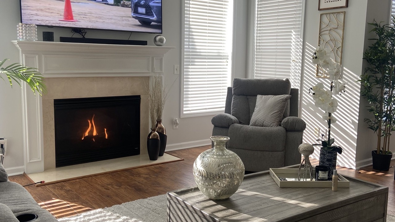 Photo of Livingroom in Cliftondale