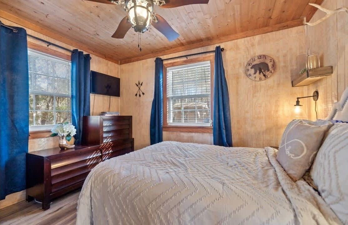 Photo of Bedroom in Eatonton