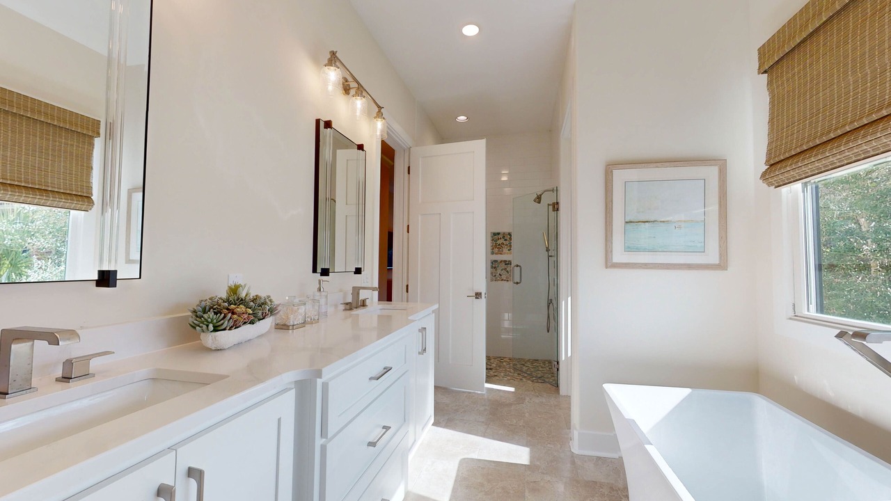 Photo of Bathroom in Jekyll Island
