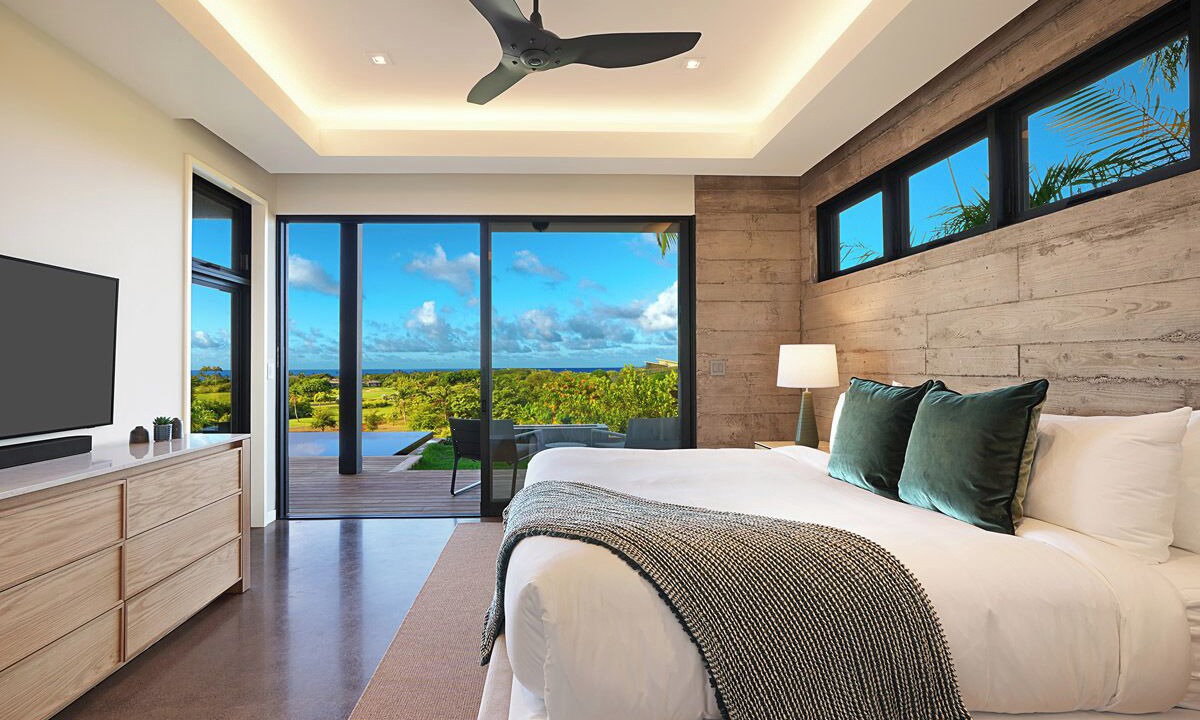 Photo of Bedroom in Poipu