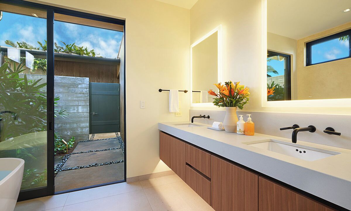 Photo of Bathroom in Poipu