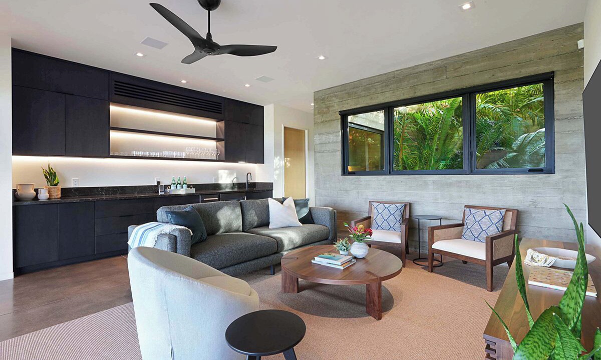 Photo of Livingroom in Poipu