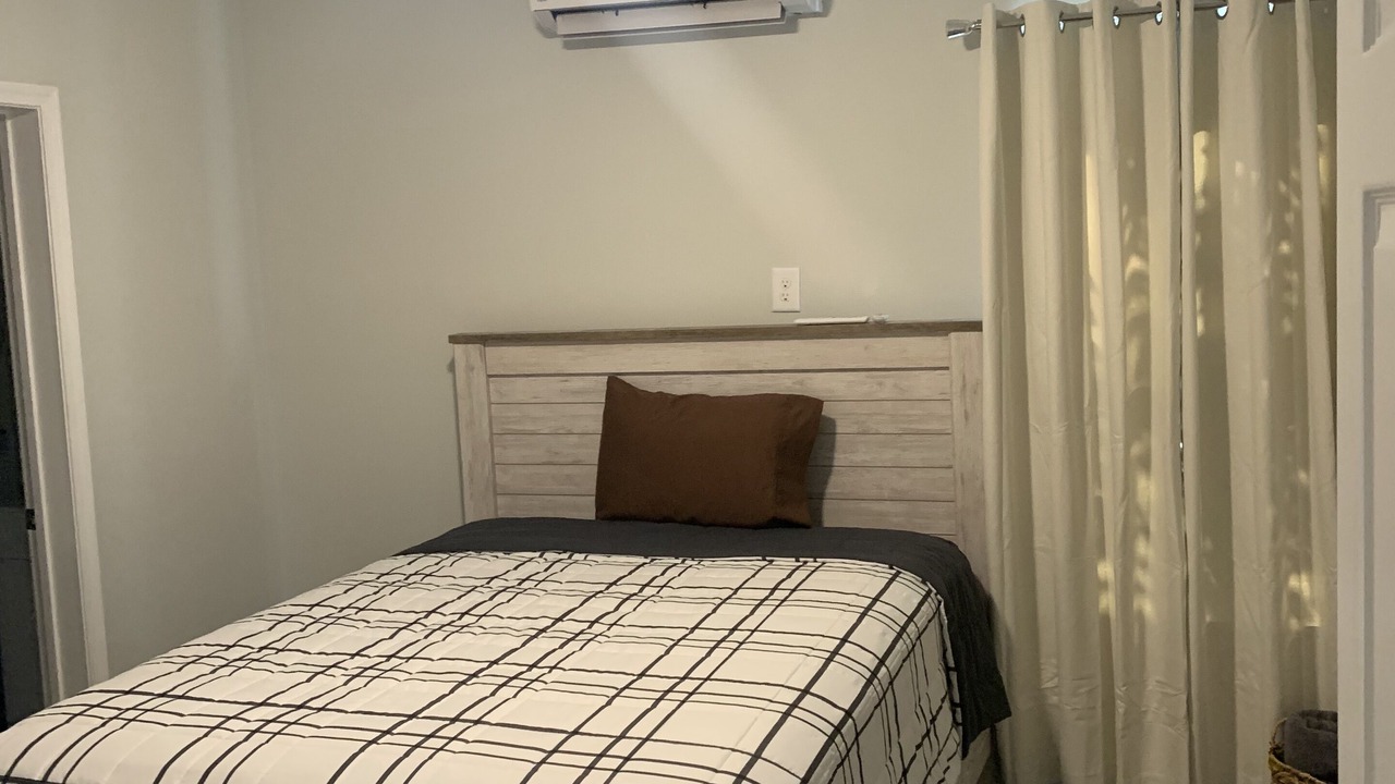 Photo of Bedroom in Lawrenceville