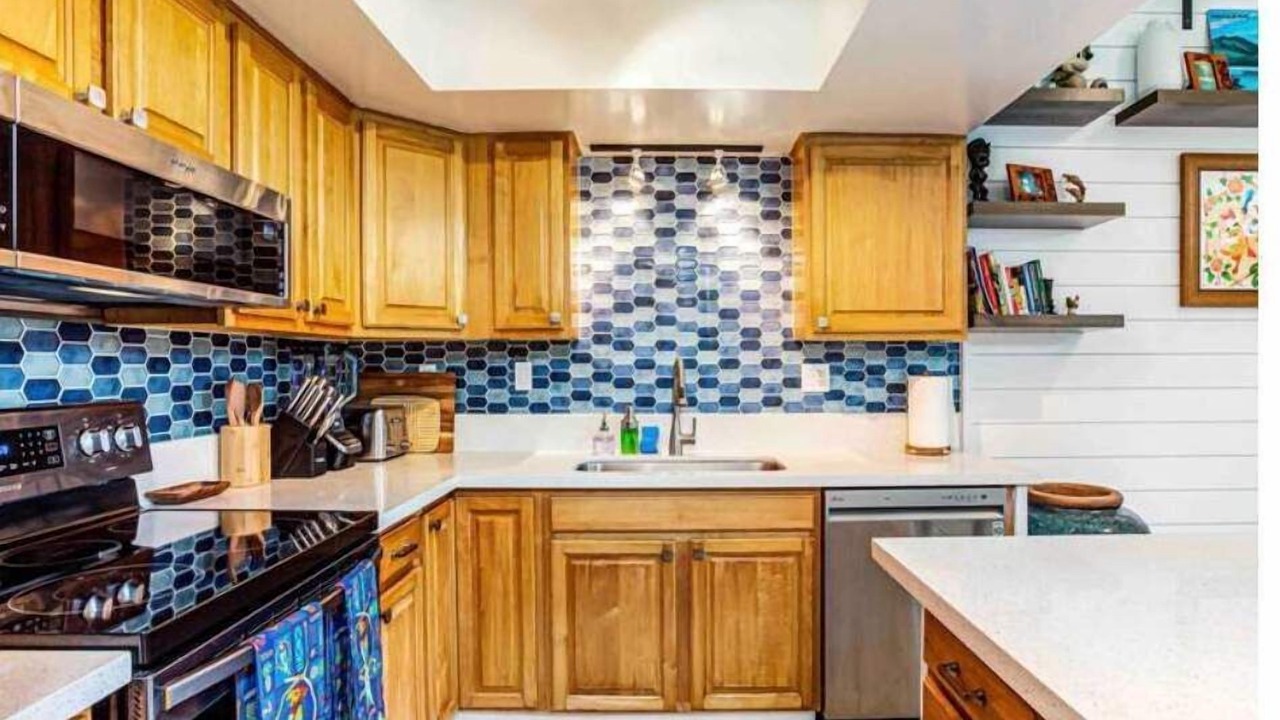 Photo of Kitchen in Queen Emmas Bluffs
