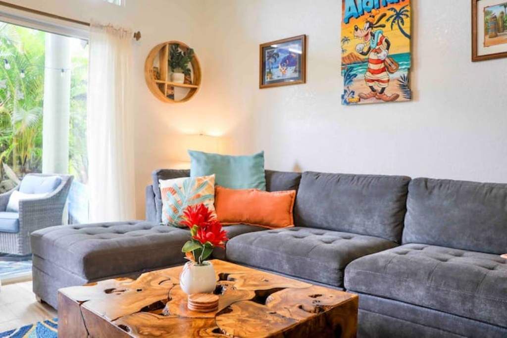 Photo of Livingroom in Queen Emmas Bluffs