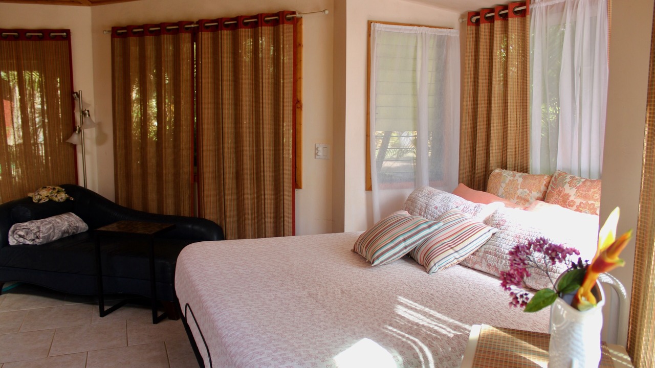 Photo of Bedroom in Wainiha