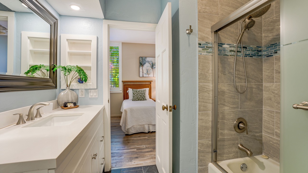 Photo of Bathroom in Kapaa