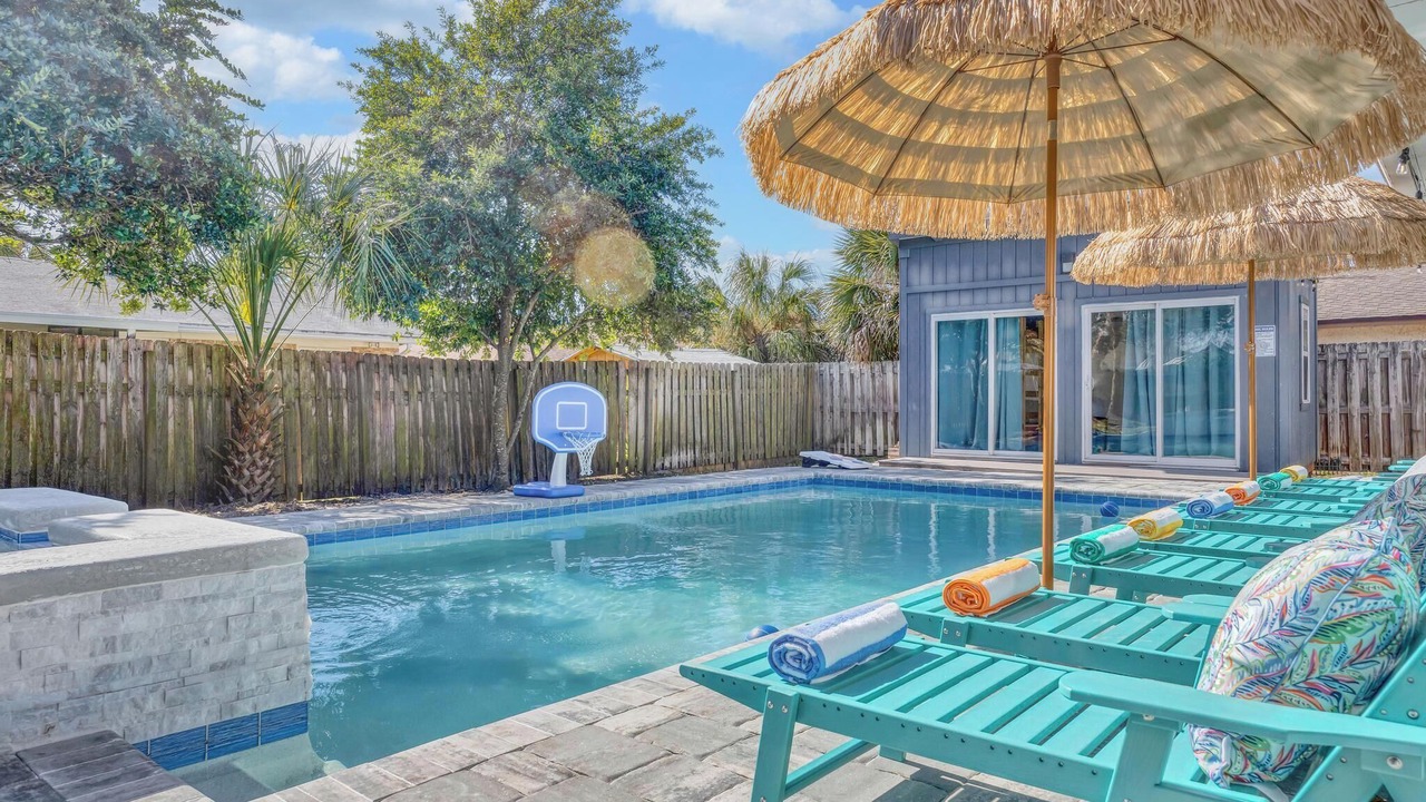 Photo of Outdoor in Dolphin's Cove